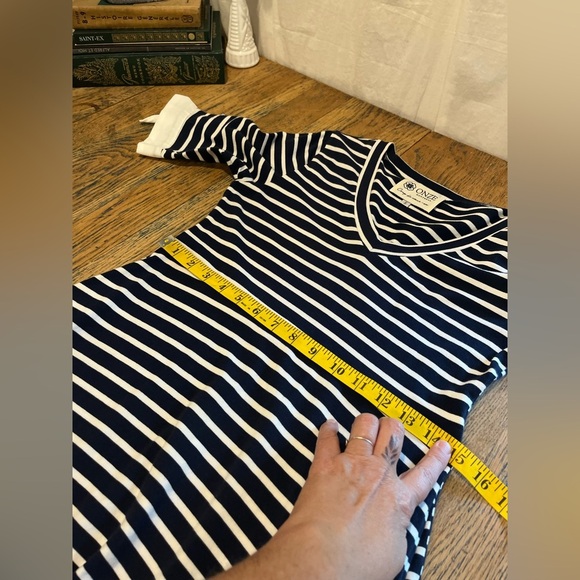 🤍ONZE MONTRÉAL – Navy & White Striped Dress – Size S - Picture 9 of 10
